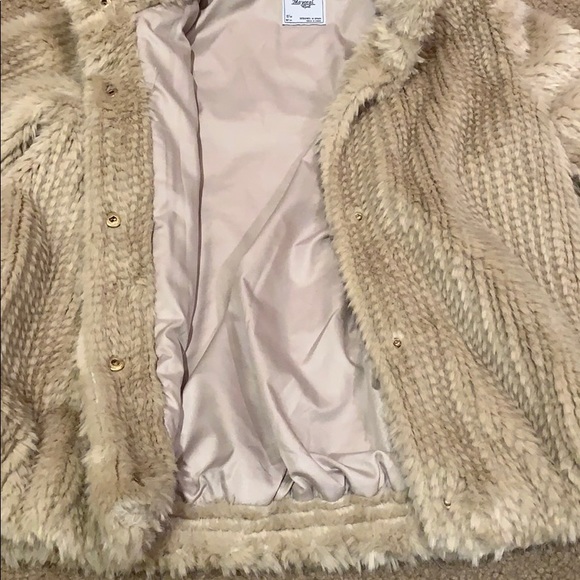 Girls jacket-faux fur - Picture 5 of 8